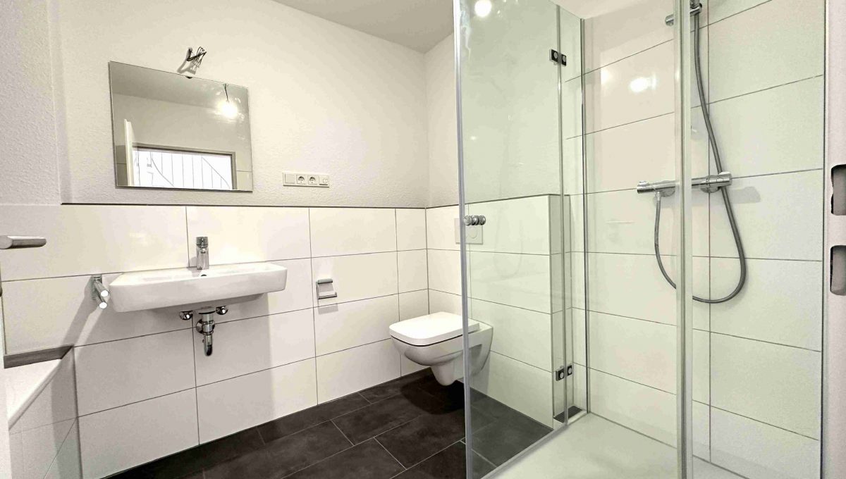 Badezimmer 2.OG