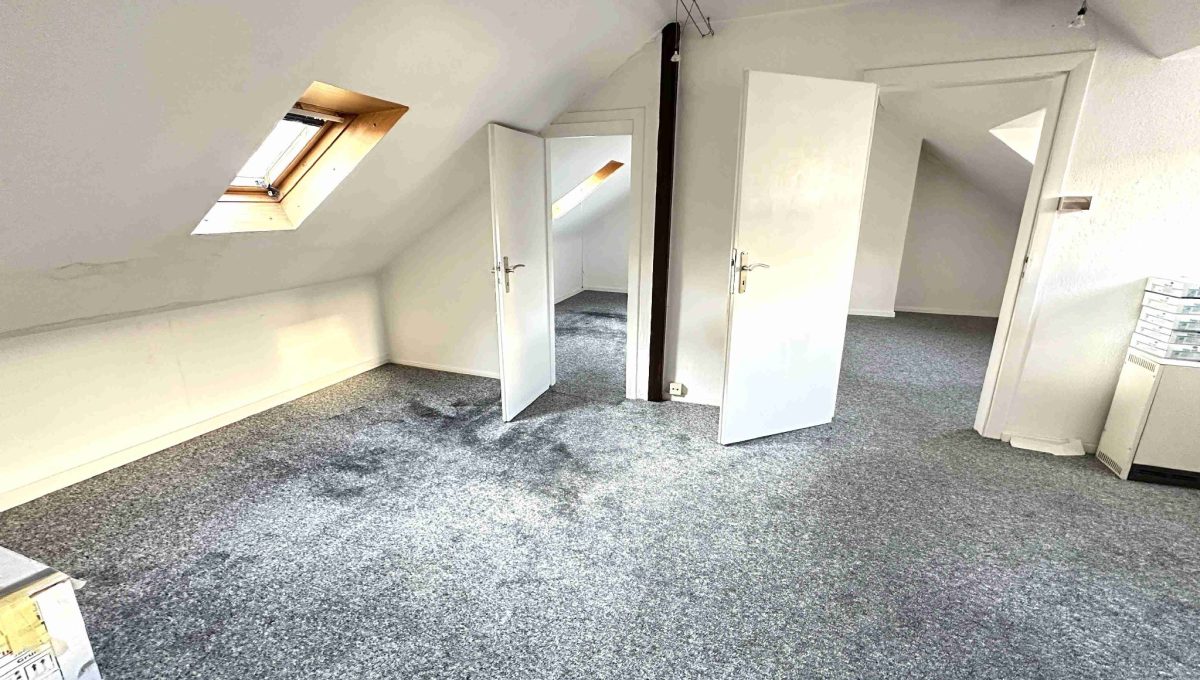 Wohnzimmer DG