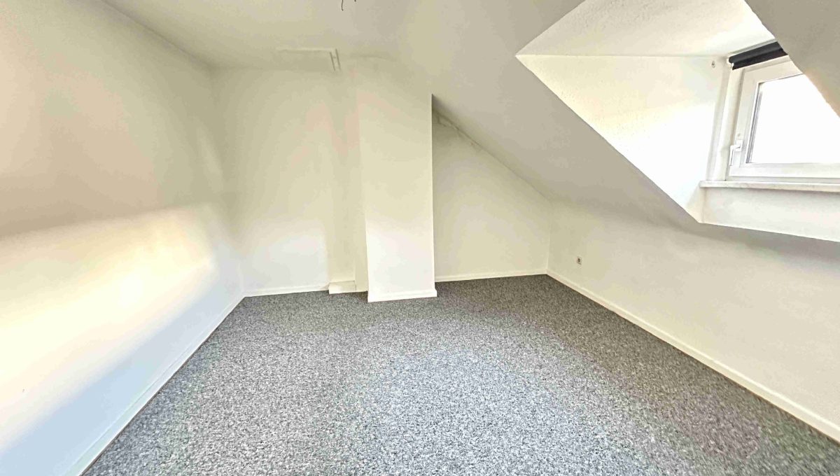 Schlafzimmer DG