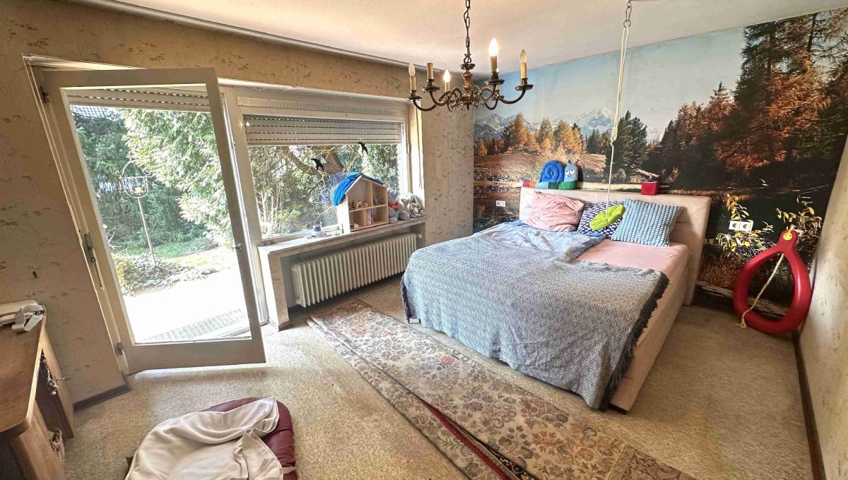 Kinderzimmer EG