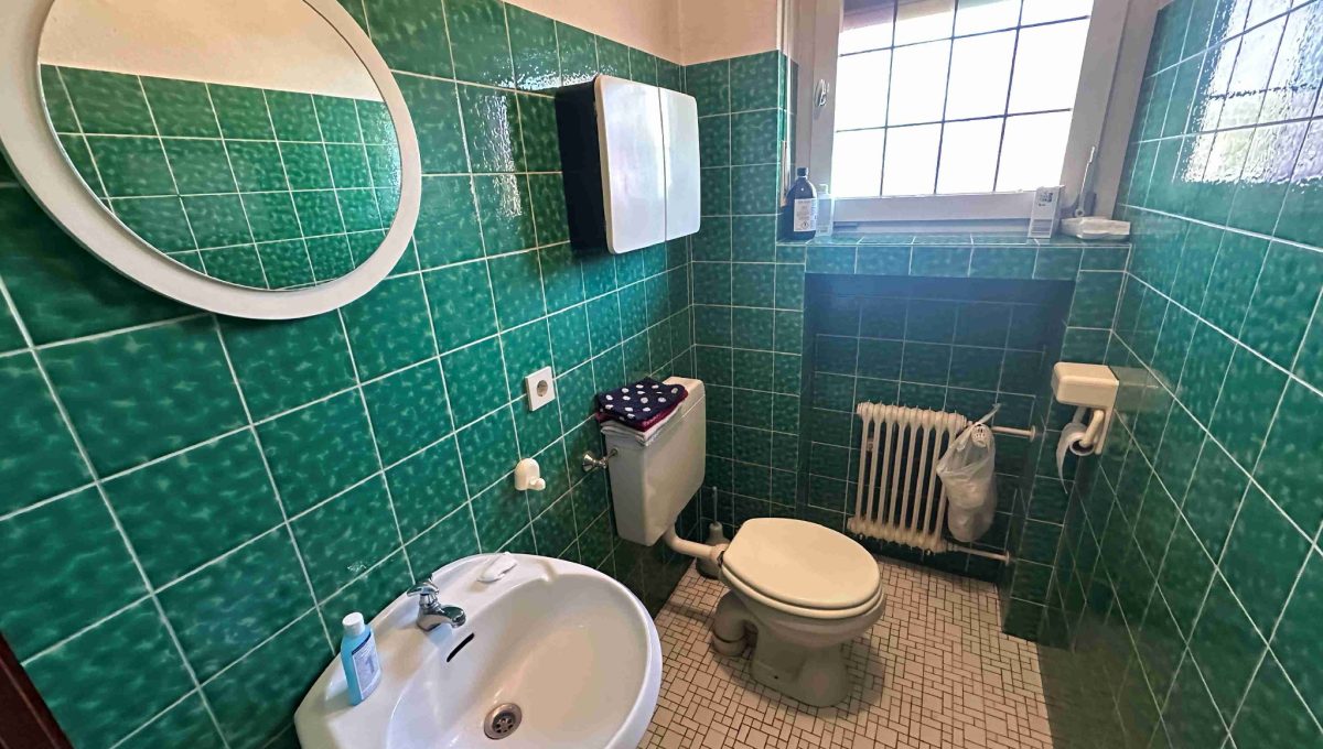Gäste-WC EG
