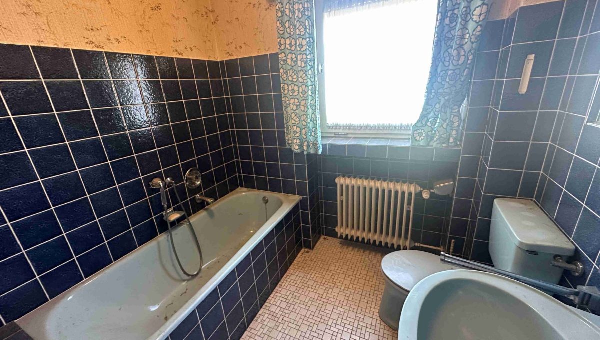 Badezimmer DG