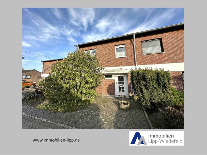 Straßenansicht