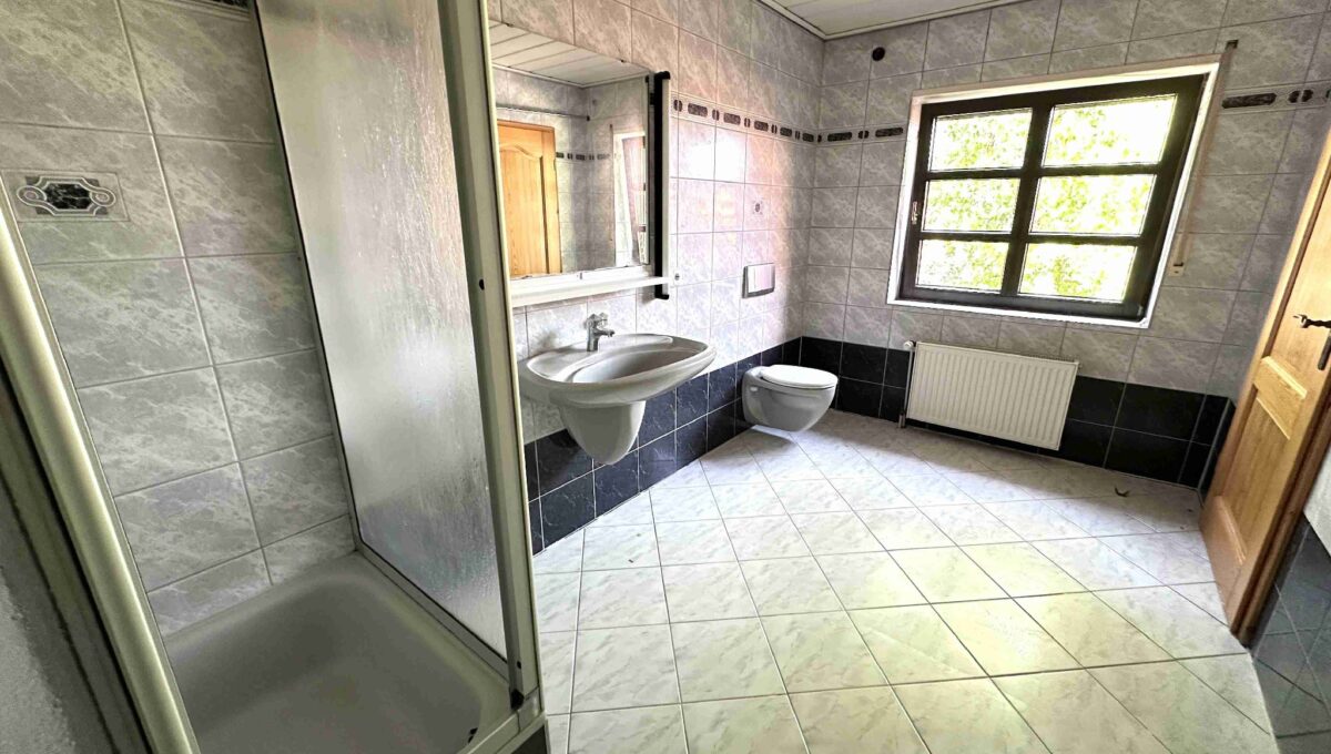 Kinderbadezimmer DG