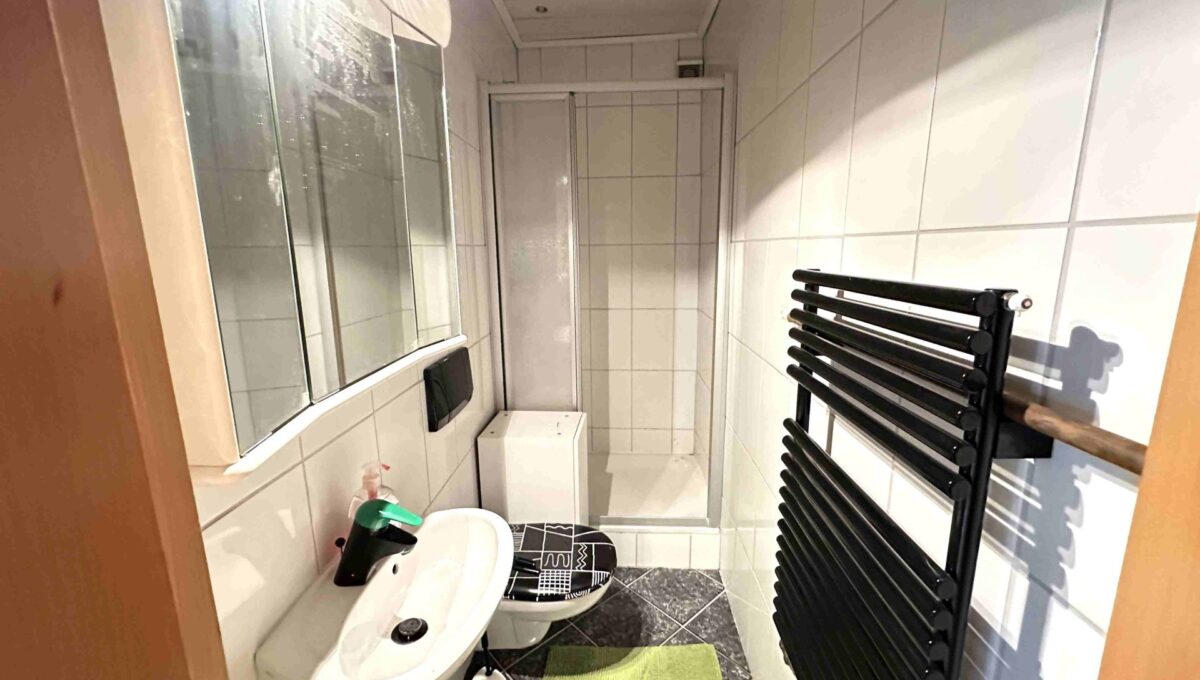 Badezimmer DG