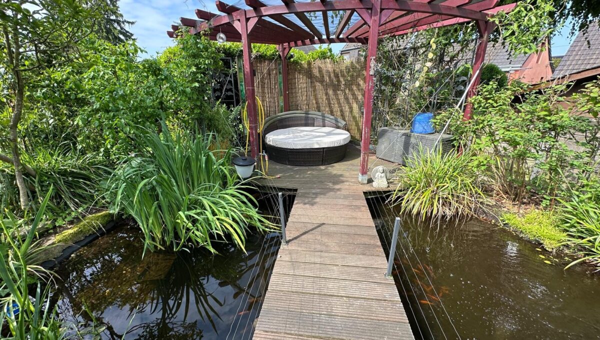 Terrasse am Teich