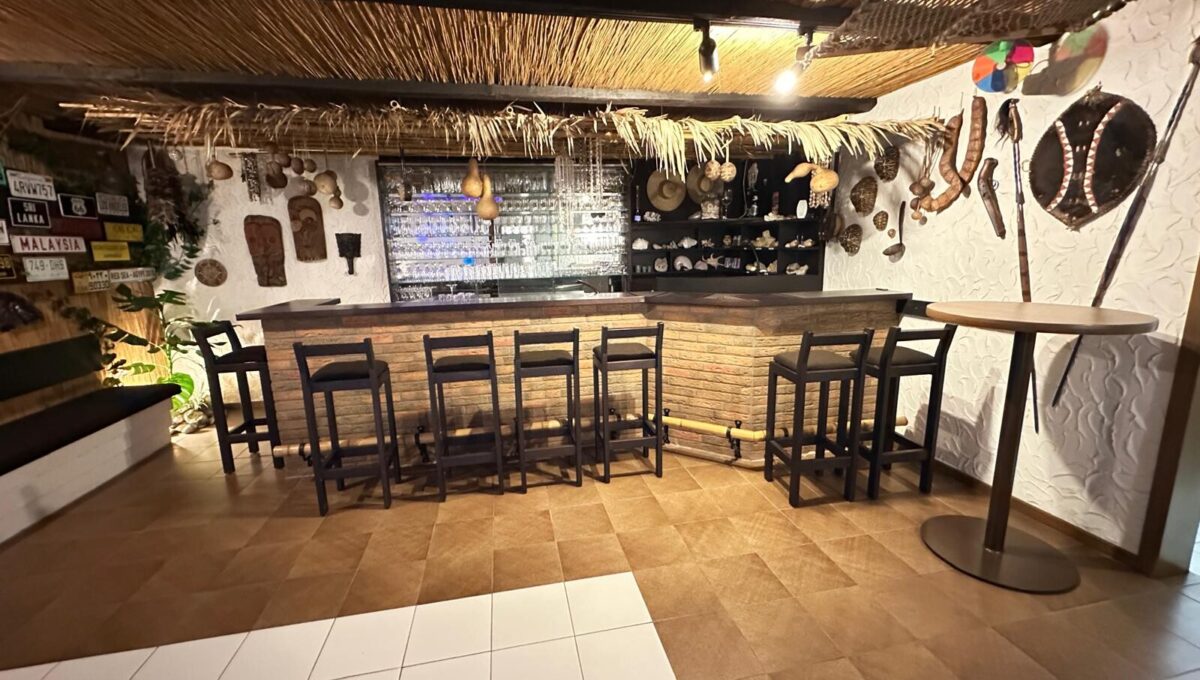 Kellerbar