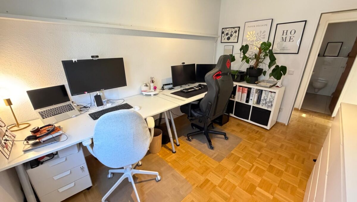 Arbeitszimmer